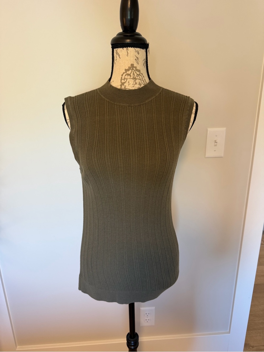 Banana Republic Olive Ribbed Mock Neck Tank